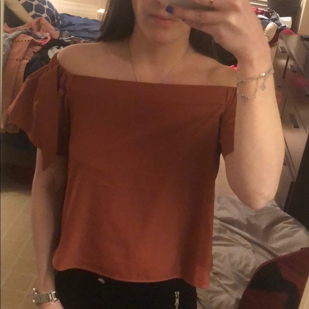 NWOT Tobi Strapless Short Sleeve Top / Blouse